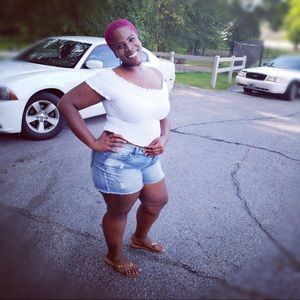 Meet your Posher, Aleceia